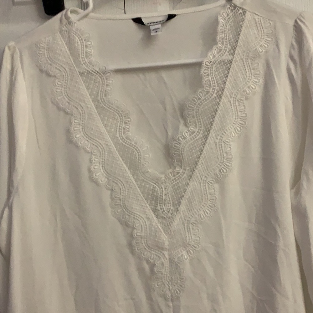 Blouse - Picture 2 of 4